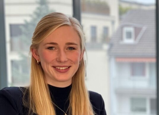 Friederike Gröblinghoff: Werkstudentin in der Beratung bei Ebner Stolz Management Consultants