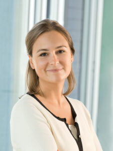 Dr. Sophie Strelczyk